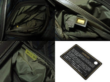 Load image into Gallery viewer, 極美品 CHANEL シャネル コココクーン トート ハンドバッグ 18番台 ココマーク カーキ シルバー金具 中古 4b010180