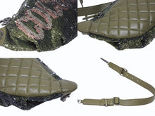 Load image into Gallery viewer, CHANEL シャネル ココキューバ スパンコール ボディバッグ 23番台 2016 スパンコール ラムスキン カーキ シルバー 美品 中古 4b010204