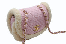 画像をギャラリービューアに読み込む, 極美品 CHANEL シャネル Sフラップ Sチェーンショルダーバッグ ランダム番台 ココマーク ツイード ボア ピンク ゴールド金具 中古 4b010211