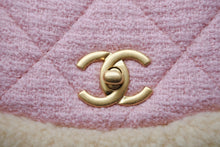 画像をギャラリービューアに読み込む, 極美品 CHANEL シャネル Sフラップ Sチェーンショルダーバッグ ランダム番台 ココマーク ツイード ボア ピンク ゴールド金具 中古 4b010211