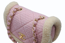 画像をギャラリービューアに読み込む, 極美品 CHANEL シャネル Sフラップ Sチェーンショルダーバッグ ランダム番台 ココマーク ツイード ボア ピンク ゴールド金具 中古 4b010211