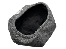 画像をギャラリービューアに読み込む, 新品同様 MIUMIU ミュウミュウ シェブロン ベレー帽 ハンティングキャップ ロゴ 5HC075 ウール グレー ホワイト サイズS 中古 4b010223