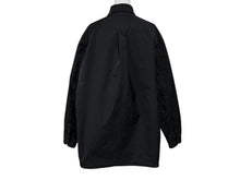 画像をギャラリービューアに読み込む, 極美品 Valentino ヴァレンチノ 襟ロック スタッズ ナイロンジャケット ブラック ナイロン サイズ 48 ブラック金具 中古 4b010237