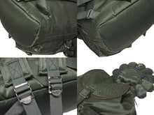 Load image into Gallery viewer, 極美品 PORTER x 村上隆 ポーター RUCKSACK リュック バックパック 381-08544 お花 ナイロンツイル セージグリーン 中古 4b010255