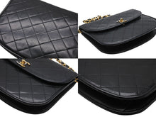 Load image into Gallery viewer, CHANEL シャネル パリ限定 ミニマトラッセ Wチェーン 23cm ショルダーバッグ ラウンド型 ブラック 美品 中古 4b010263