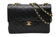 Load image into Gallery viewer, 極美品 CHANEL シャネル マトラッセ25 Wフラップ Wチェーンショルダーバッグ 14番台 ラムスキン シルバー金具 中古 4b010268