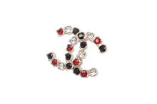 Load image into Gallery viewer, 極美品 CHANEL シャネル ココマーク ピアス 重量約3.9g A19A刻印 ラインストーン メタル GP ゴールド マルチカラー 両耳用 中古 4b010284