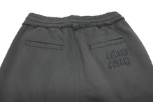 画像をギャラリービューアに読み込む, MIUMIU ミュウミュウ トラック パンツ グレー ロゴ刺繍 ダメージ加工 サイズ 38 コットン 美品 中古 4b010348