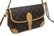 画像をギャラリービューアに読み込む, 極美品 LOUIS VUITTON ルイヴィトン モノグラム ディアヌ ショルダーバッグ M45985 PVCキャンバス ヌメ革 ブラウン ゴールド金具 中古 4b010388
