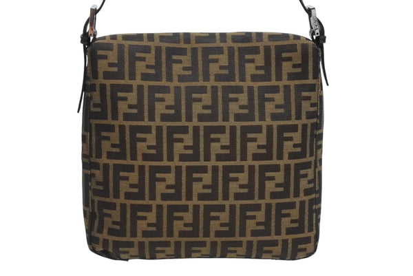 FENDI フェンディ マンマバケット ワンショルダーバッグ ハンドバッグ ズッカ柄 キャンバス レザー ブラウン シルバー金具 美品 中古 4b010437