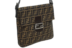 FENDI フェンディ マンマバケット ワンショルダーバッグ ハンドバッグ ズッカ柄 キャンバス レザー ブラウン シルバー金具 美品 中古 4b010437