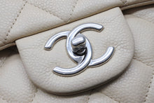 画像をギャラリービューアに読み込む, CHANEL シャネル デカマトラッセ33 Wフラップ Wチェーンショルダーバッグ 15番台 キャビアスキン ココマーク ベージュ 美品 中古 4b010495