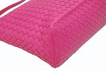 画像をギャラリービューアに読み込む, 新品同様 BOTTEGA VENETA ボッテガヴェネタ イントレチャート ワンショルダーバッグ ハンドバッグ ピンク 中古 4b010502