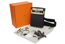 画像をギャラリービューアに読み込む, 新品未使用 エルメス HERMES アッカドPM W刻印 ワンショルダーバッグ ブラック トゴ 新型 シルバー金具 中古 4b010505