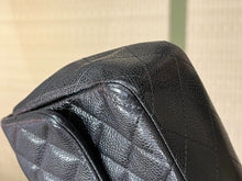 画像をギャラリービューアに読み込む, 極美品 CHANEL シャネル ミニマトラッセ19 Sフラップ Sチェーンショルダーバッグ 20番台 キャビアスキン ココマーク シルバー金具 中古 4b010508