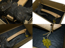 画像をギャラリービューアに読み込む, 新品未使用 GODZILLA THE ART ゴジラハンマー カナヅチ 大平龍一 アート エディション作品 ブロンズ ウッド モスラ付き 中古 4b010512