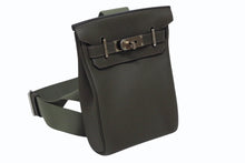 画像をギャラリービューアに読み込む, 新品同様 エルメス HERMES アッカドPM U刻印 ヴェール ドゥ グリワンショルダーバッグ カーキ シルバー金具 中古 4b010520