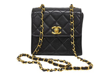 画像をギャラリービューアに読み込む, 極美品 CHANEL シャネル Sフラップ Sチェーンショルダーバッグ 3番台 ココマーク ラムスキン ブラック ゴールド金具 中古 4b010531