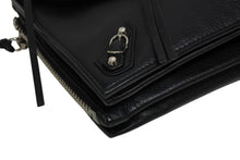 画像をギャラリービューアに読み込む, 極美品 BALENCIAGA バレンシアガ ペーパートリプル XS ショルダーバッグ ポシェット 398815 レザー ブラック シルバー金具 中古 4b010552