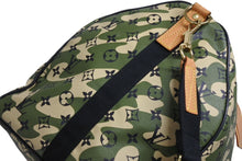 画像をギャラリービューアに読み込む, 極美品 LOUIS VUITTON ルイヴィトン ×村上隆 キーポルバンドリエール55 モノグラムモフラージュ M95774 ゴールド金具 中古 4b010697