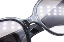 Load image into Gallery viewer, GUCCI グッチ サングラス アイウェア GG 3033/S 807LF サイズ55□18 130 GGロゴ ブラック グラデーションレンズ 良品 中古 4b010776