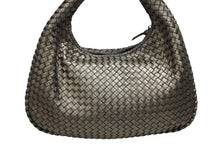 画像をギャラリービューアに読み込む, 極美品 BOTTEGAVENETA ボッテガヴェネタ アルマトゥラ ワンショルダーバッグ 115654 V0041 1203 メタリックゴールド シルバー金具 中古 4b010785