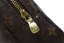 Load image into Gallery viewer, LOUIS VUITTON ルイヴィトン トゥルーストワレット23 コスメポーチ クラッチバッグ ポーチ モノグラム ブラウン 良品 中古 4b010807