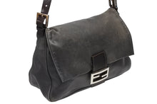 画像をギャラリービューアに読み込む, FENDI フェンディ マンマバケット ワンショルダーバッグ 26325 レザー グレー シルバー金具 良品 中古 4b010810