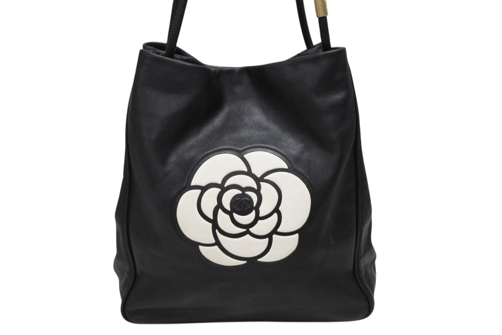CHANEL シャネル カメリア ロゴデザイン ワンショルダーバッグ 4番台 ブラック レザー ゴールド金具 美品 中古 4b010842