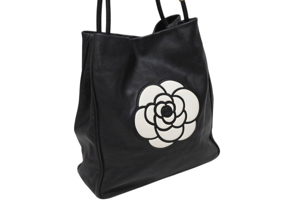 CHANEL シャネル カメリア ロゴデザイン ワンショルダーバッグ 4番台 ブラック レザー ゴールド金具 美品 中古 4b010842