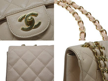 Load image into Gallery viewer, 極美品 CHANEL シャネル マトラッセ30 Wチェーンショルダーバッグ 12番台 Wフラップ ココマーク キャビアスキン ベージュ ゴールド金具 中古 4b010852