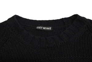 ISSEY MIYAKE イッセイミヤケ プリーツ加工 ニット ME23KN023 ブラック ウール ナイロン サイズ3 美品 中古 4b010916