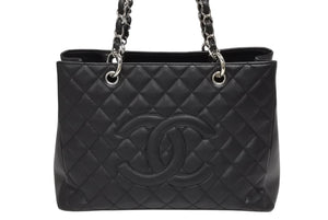 極美品 CHANEL シャネル GST チェーントートバッグ A50995 12番台 キャビアスキン ココマーク ブラック シルバー金具 中古 4b010970