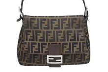 画像をギャラリービューアに読み込む, FENDI フェンディ マンマバケット ワンショルダーバッグ ズッカ柄 ブラウン キャンバス レザー シルバー金具 美品 中古 4b010978