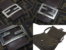 画像をギャラリービューアに読み込む, FENDI フェンディ マンマバケット ワンショルダーバッグ ズッカ柄 ブラウン キャンバス レザー シルバー金具 美品 中古 4b010978