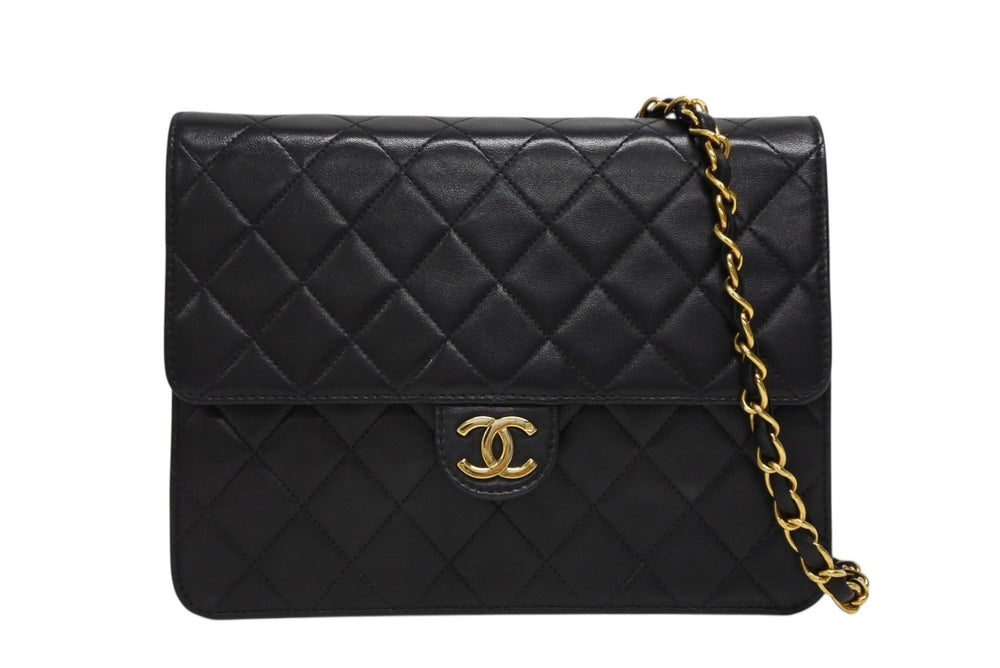 極美品 CHANEL シャネル Sフラップ Sチェーンショルダーバッグ 4番台 ココマーク ラムスキン ブラック ゴールド金具 中古 4b010991
