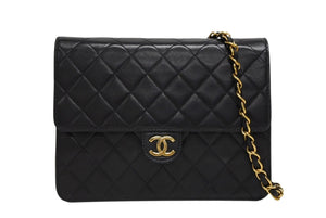 極美品 CHANEL シャネル Sフラップ Sチェーンショルダーバッグ 4番台 ココマーク ラムスキン ブラック ゴールド金具 中古 4b010991