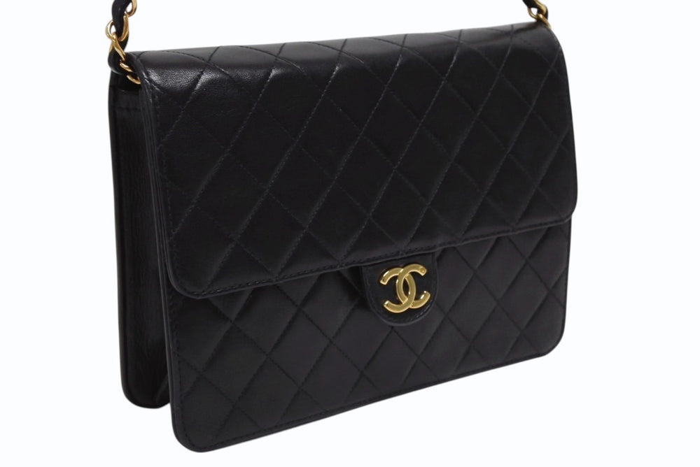 Very Good Condition CHANEL S Flap S Chain Shoulder Bag No. 4 Coco Mark Lambskin Black Gold Hardware Used 4b010991