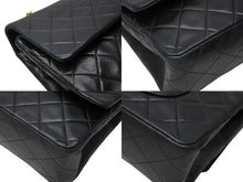 Load image into Gallery viewer, CHANEL シャネル マトラッセ25 Wフラップ Wチェーンショルダーバッグ 2番台 ココマーク ラムスキン ブラック ゴールド金具 美品 中古 4b011003