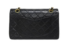 Load image into Gallery viewer, 極美品 CHANEL シャネル マトラッセ23 Wフラップ Wチェーンショルダーバッグ 4番台 ラムスキン ココマーク ブラック 中古 4b011006