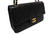 Load image into Gallery viewer, 極美品 CHANEL シャネル マトラッセ23 Wフラップ Wチェーンショルダーバッグ 4番台 ラムスキン ココマーク ブラック 中古 4b011006