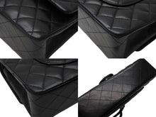 Load image into Gallery viewer, CHANEL シャネル マトラッセ25 Wフラップ Wチェーンショルダーバッグ A01112 11番台 ココマーク ラムスキン シルバー金具 美品 中古 4b011009