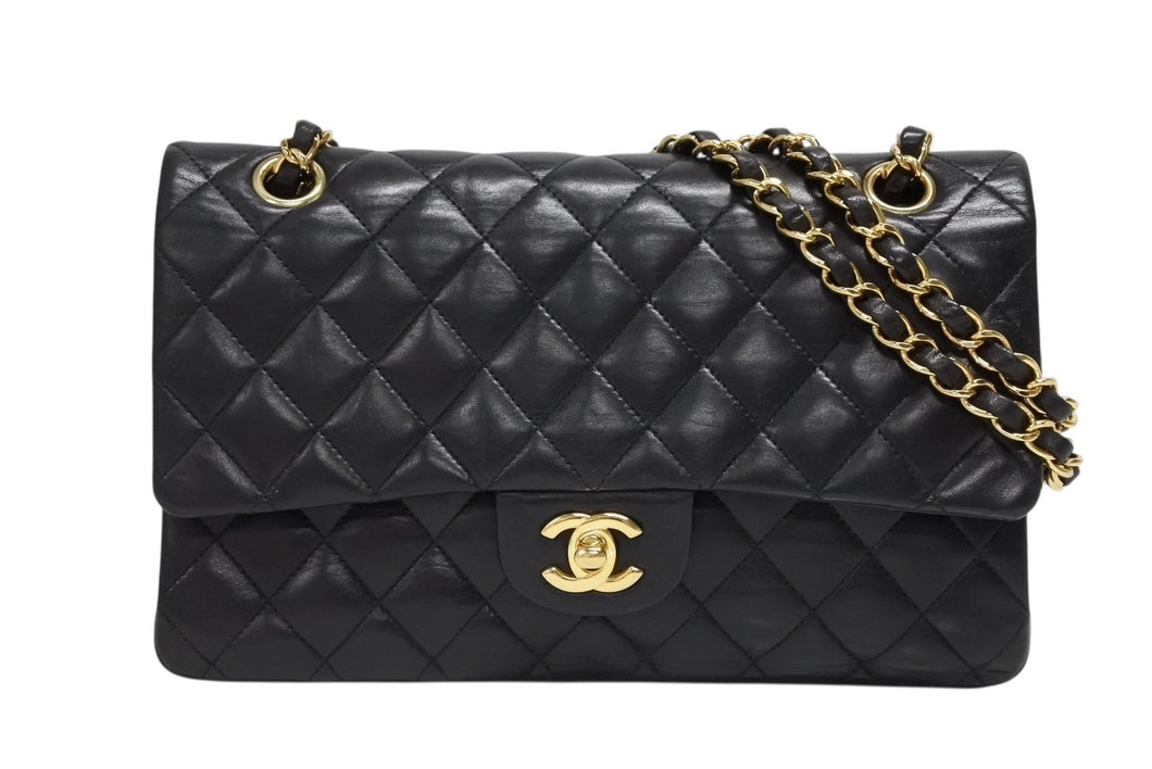 CHANEL ラムスキン マトラッセ 人気サイズ25 ゴールド金具 CHANEL シャネル マトラッセ25 Wフラップ Wチェーンショルダーバッグ