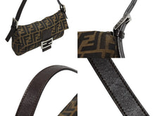 画像をギャラリービューアに読み込む, 極美品 FENDI フェンディ マンマバケット ショルダーバッグ 26424 ズッカ柄 キャンバス レザー ブラウン シルバー金具 中古 4b011011