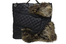 Load image into Gallery viewer, CHANEL シャネル 2WAYバッグ 13番台 2.55 ココマーク カーフスキン フェイクファー ブラック シルバー金具 美品 中古 4b011015
