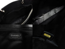 Load image into Gallery viewer, 極美品 CHANEL シャネル GST チェーントートバッグ A50995 19番台 キャビアスキン ココマーク ブラック シルバー金具 中古 4b011016