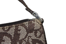 Load image into Gallery viewer, Christian Dior クリスチャンディオール サドルポーチ アクセサリーポーチ トロッター柄 ブラウン シルバー金具 美品 中古 4b011023