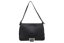 Load image into Gallery viewer, FENDI フェンディ ショルダーバッグ マンマバケット セレリア ブラック レザー 2372-8BR102NDU039 シルバー金具 美品 中古 4b011034