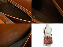 Load image into Gallery viewer, LOUIS VUITTON ルイヴィトン ショルダーバッグ M52343 カプチン ブラウン エピレザー ゴールド金具 中古 4b011046