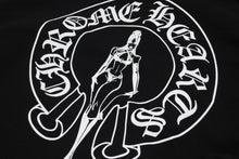 Load image into Gallery viewer, 新品未使用 CHROME HEARTS クロムハーツ ジップアップ フーディ サイズS DEADLY DOLL 希少 ピンク ブラック ホワイト 中古 4b011087